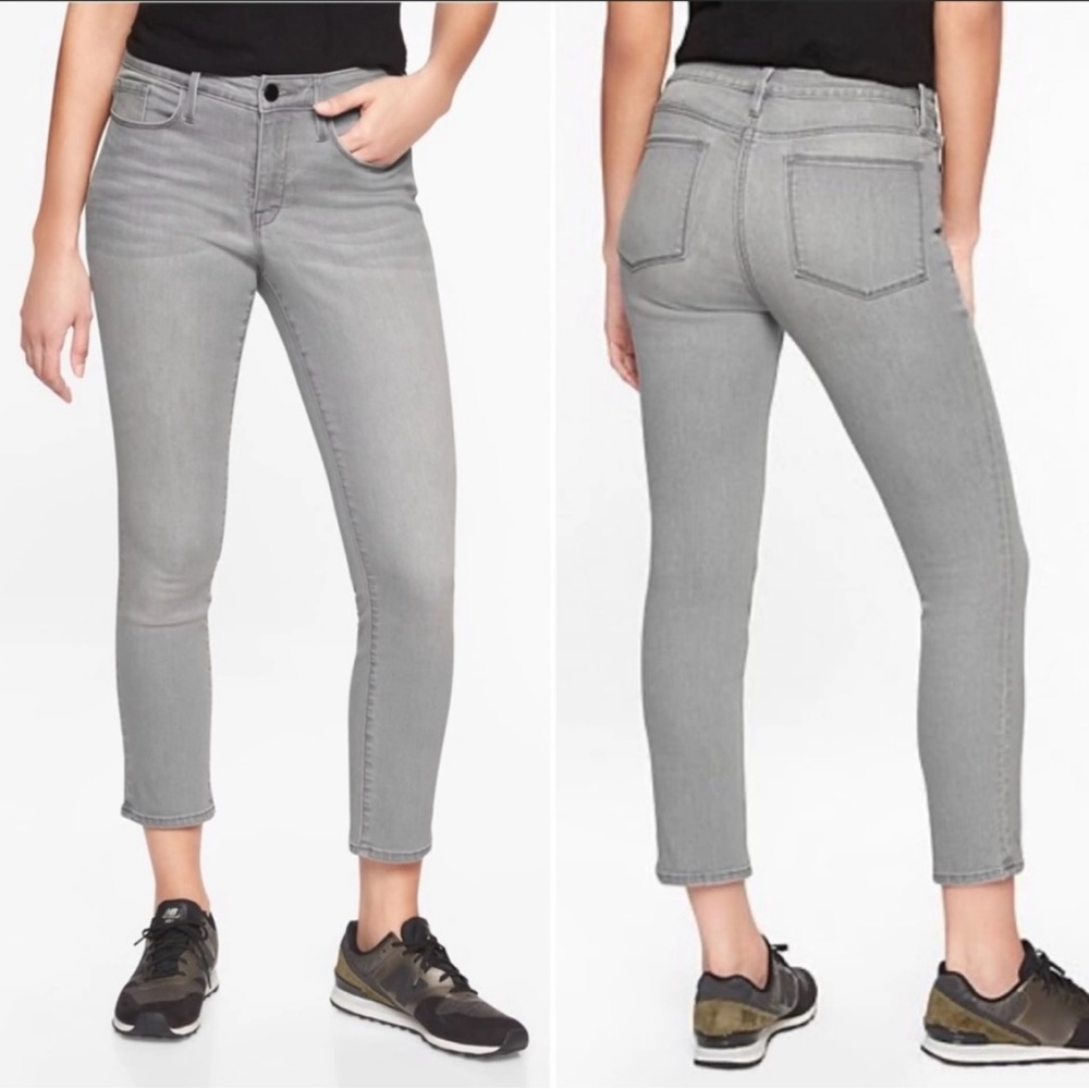 Michael Kors women’s size 12 crop skinny gray denim jeans